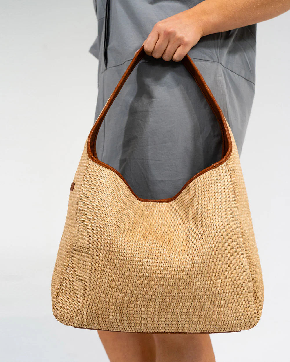 Arcadia Tote - Tan Pebble / Natural Weave