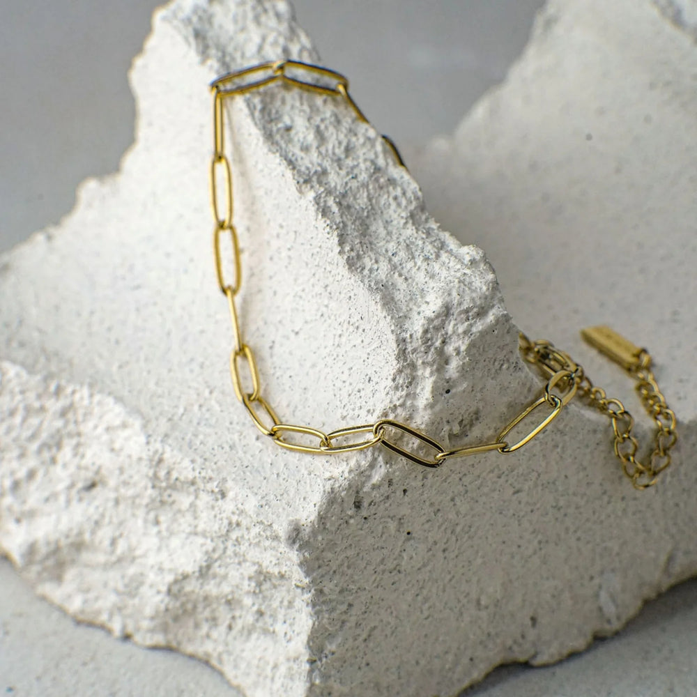 Uma Gold Chain Bracelet