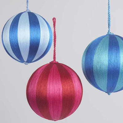 Silk Stripe Bauble Large - Fushia & Red
