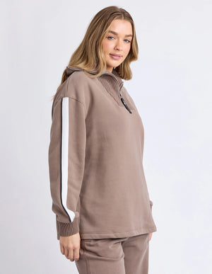 Knit Collar Crew - Brown
