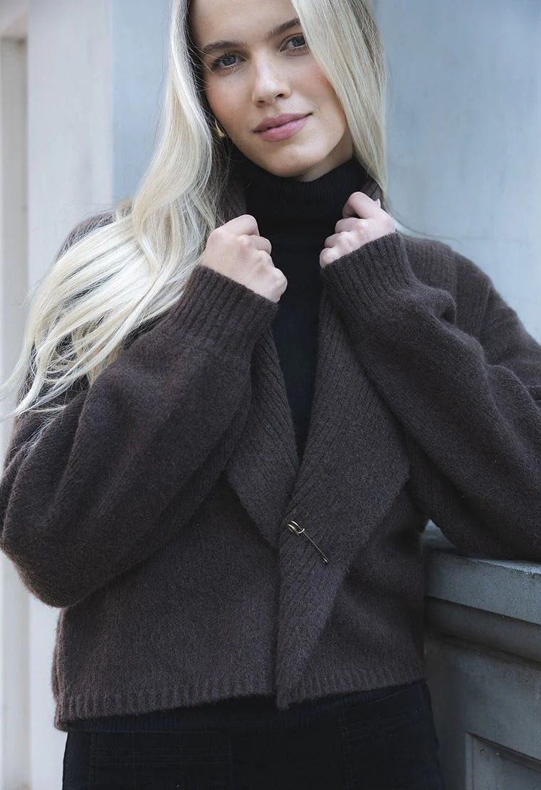 Liana Cardi - Chocolate