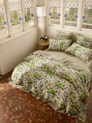 bonnie-neil-petit-madeline-blue-flat-sheet