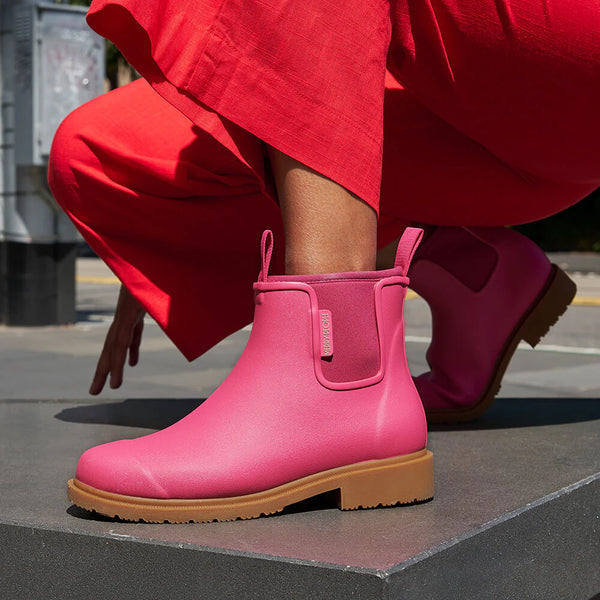 Bobbi Boot - Fuchsia Pink