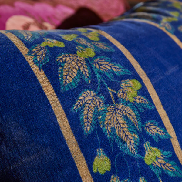 Agata Velvet Cushion - Ultramarine