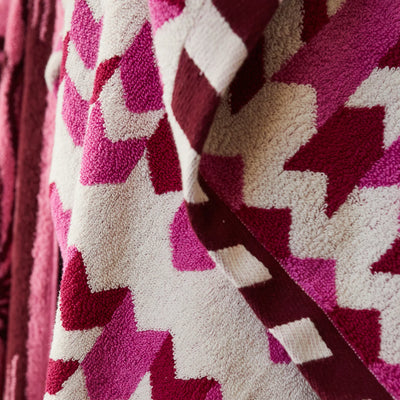 Arlette Towel Range - Fuchsia design details