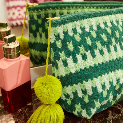 closer look Arlette Terry Pouch - Jade tussel
