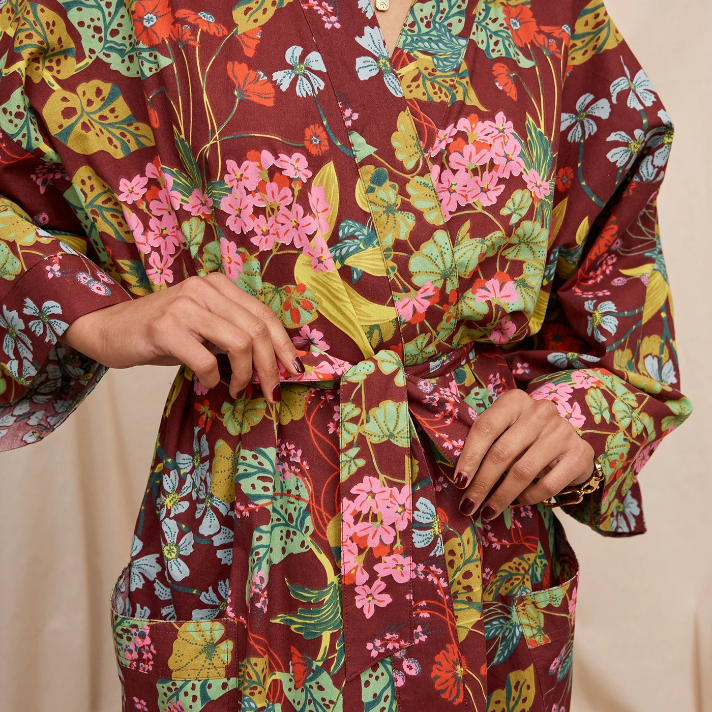closer look to Genevieve Cotton Bath Robe