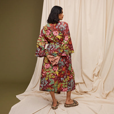 woman facing the back Genevieve Cotton Bath Robe