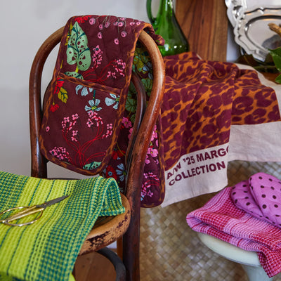 chair with Genevieve Double Oven Mitt 