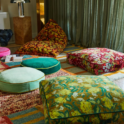 differet floor velvet cushion