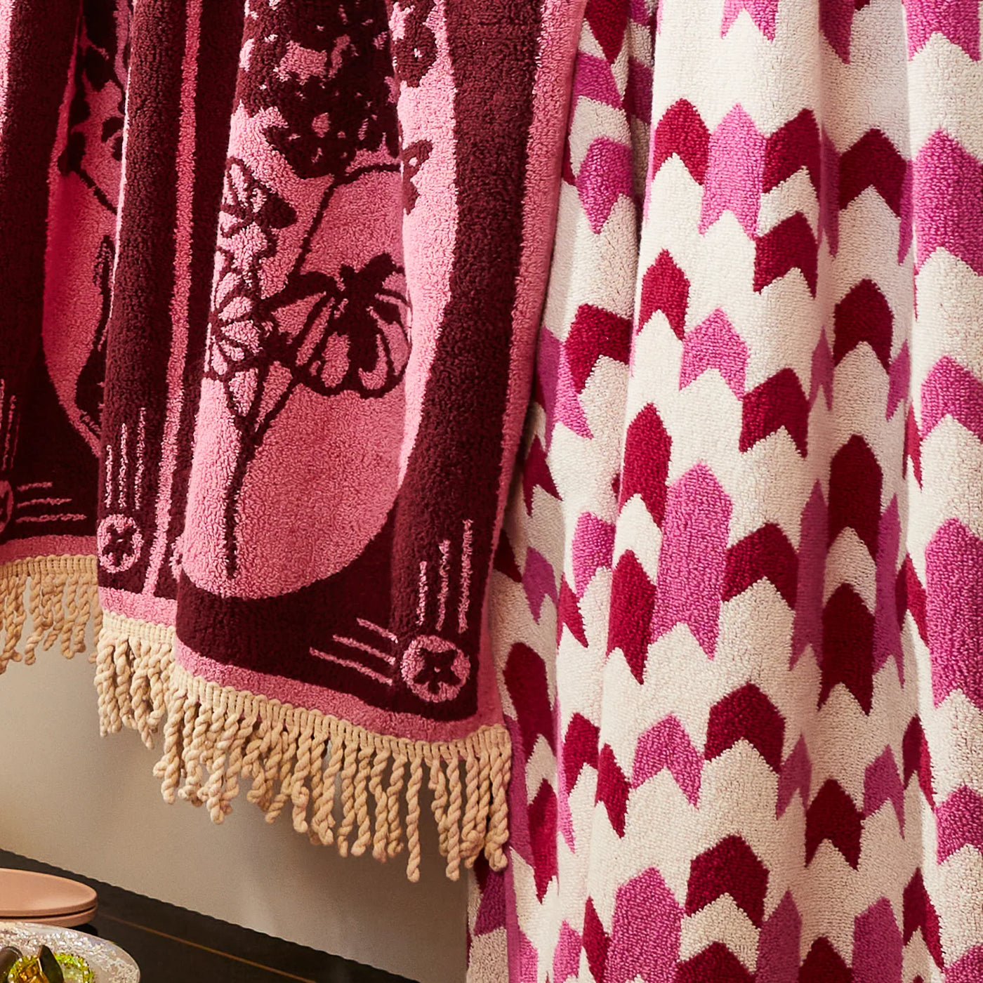 Gigi Bath Range - Cosmo Pink fringed design