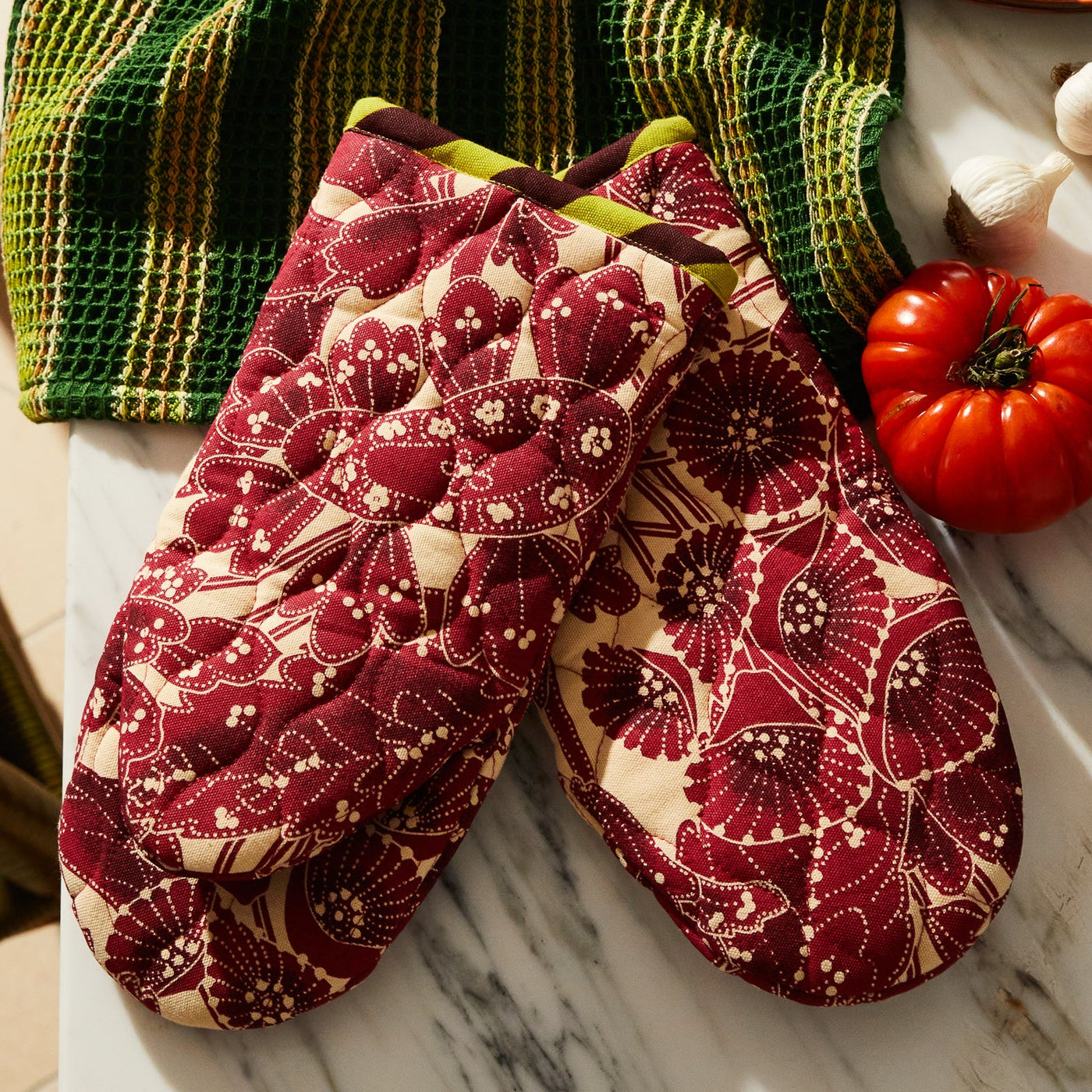 Lucia Oven Mitt Set