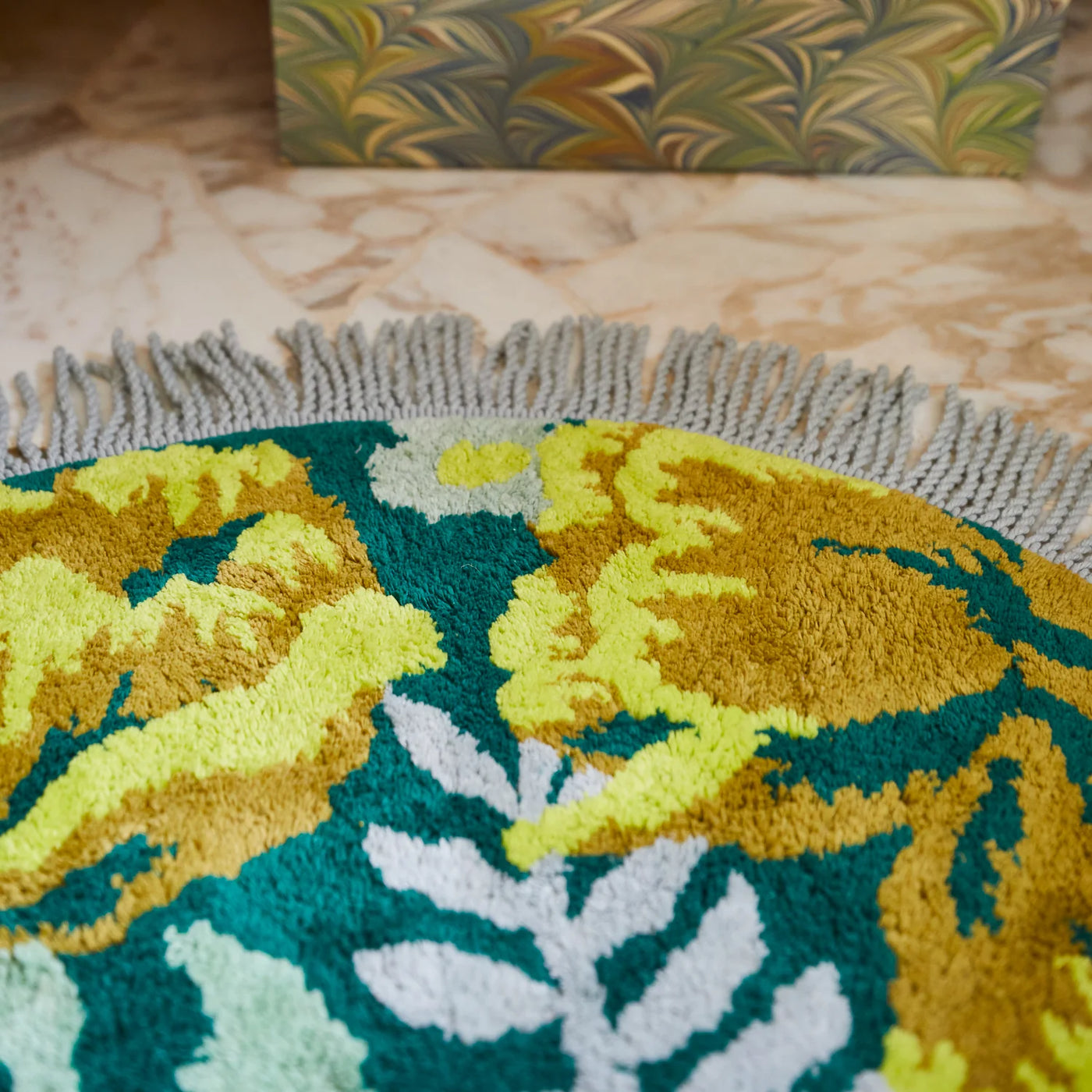 Margot Round Bath Mat fringe