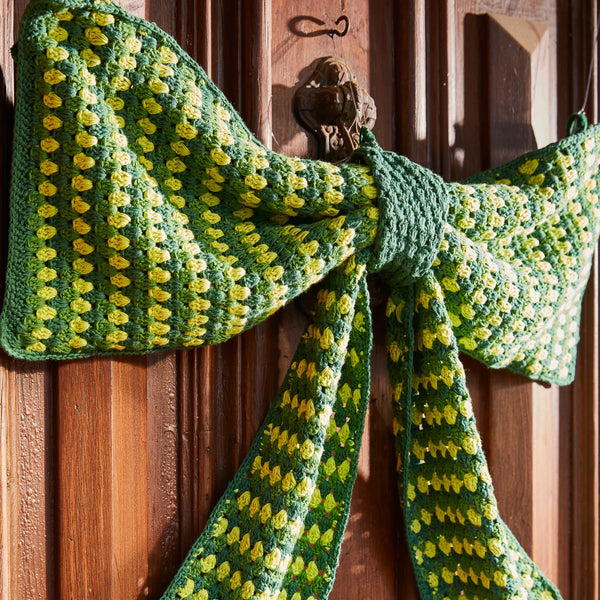 Milania Giant Bow