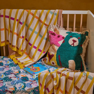 day bed with Monty Tufted Cushion
