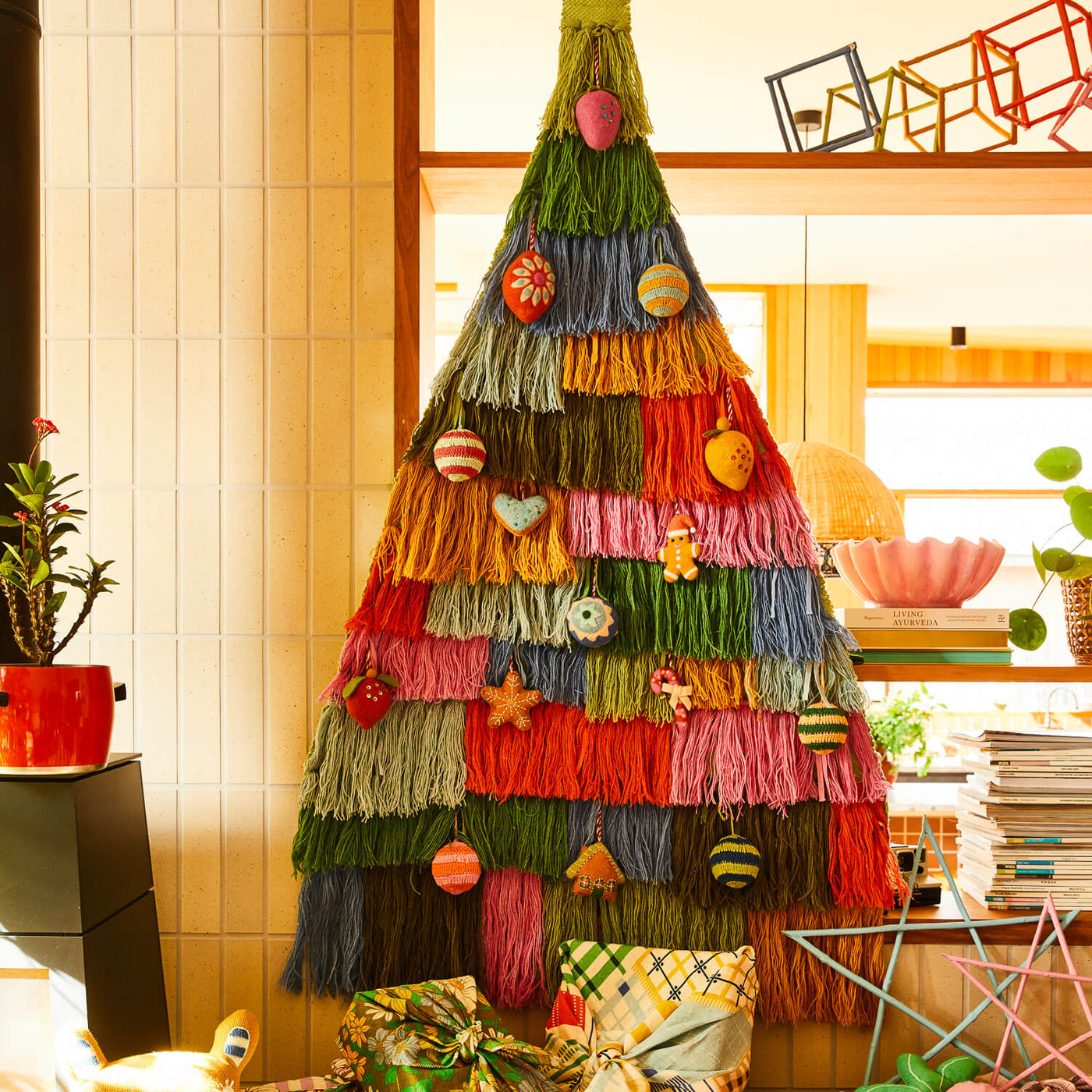 Nigella Felt Decoration