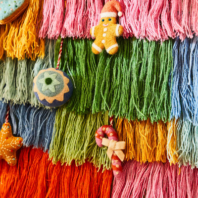 Nigella Felt Decoration