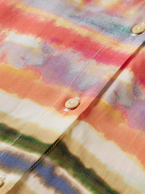 closer look Psychedelic Shirt Tie Neck design