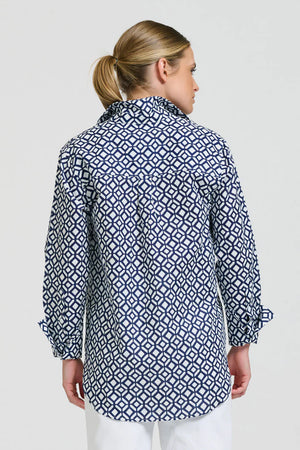 Elodie Girlfriend Shirt - White/Navy Geo