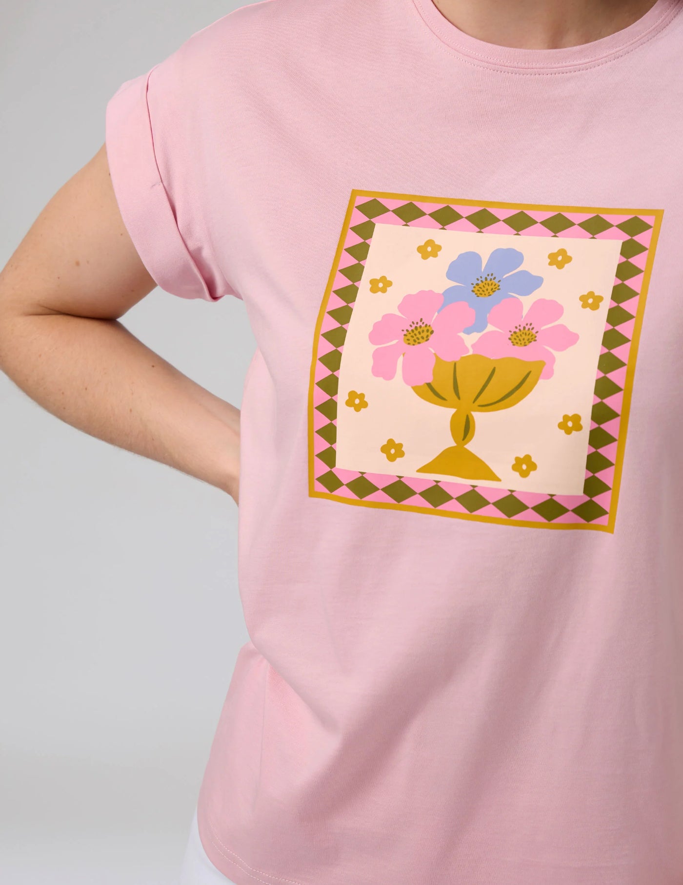Cuff Tee - Mauve Jardin Tile