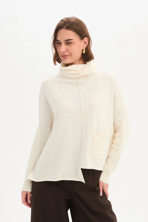 Roll Hem Pocket Knit - Cream
