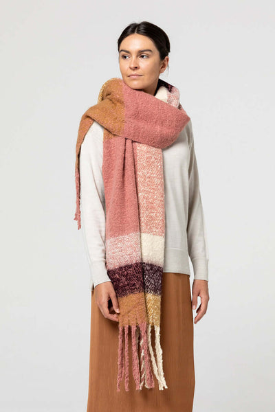 Summit Scarf - Rose/Berry