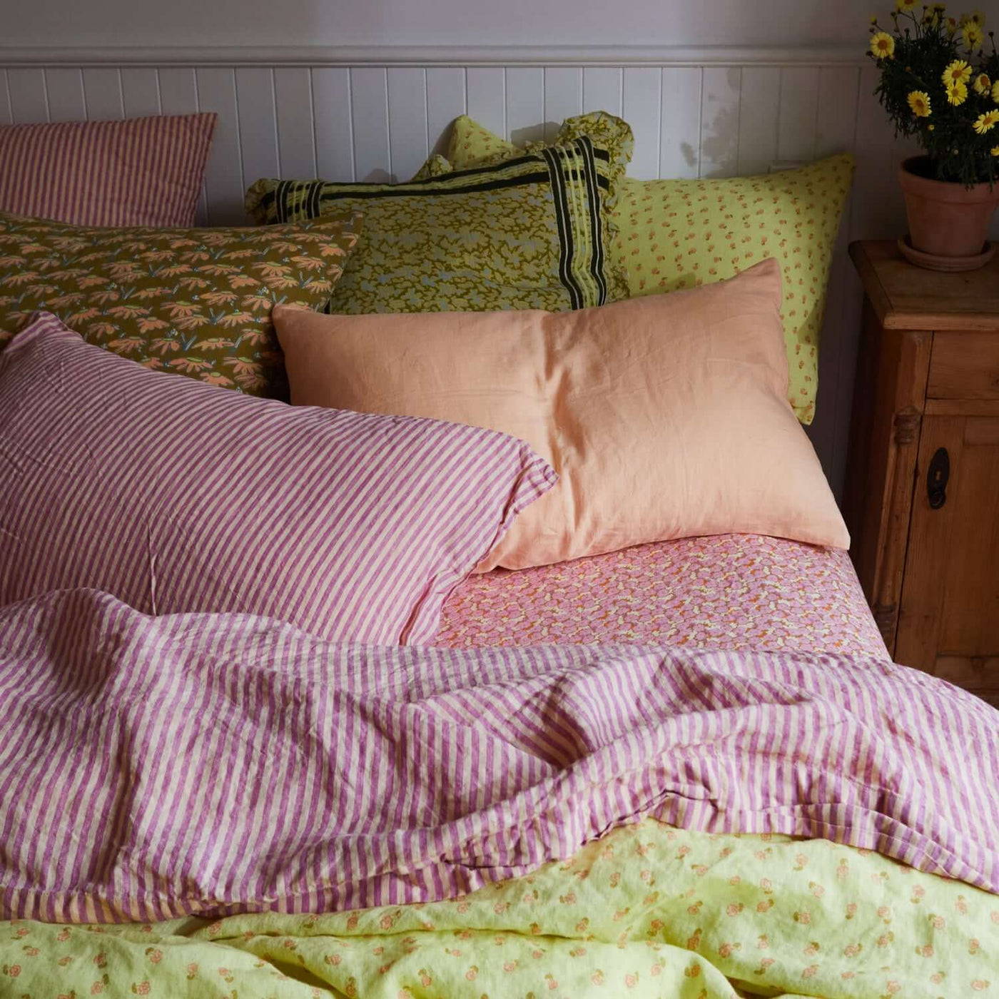 Lyme Linen Flat Sheet - Orchid