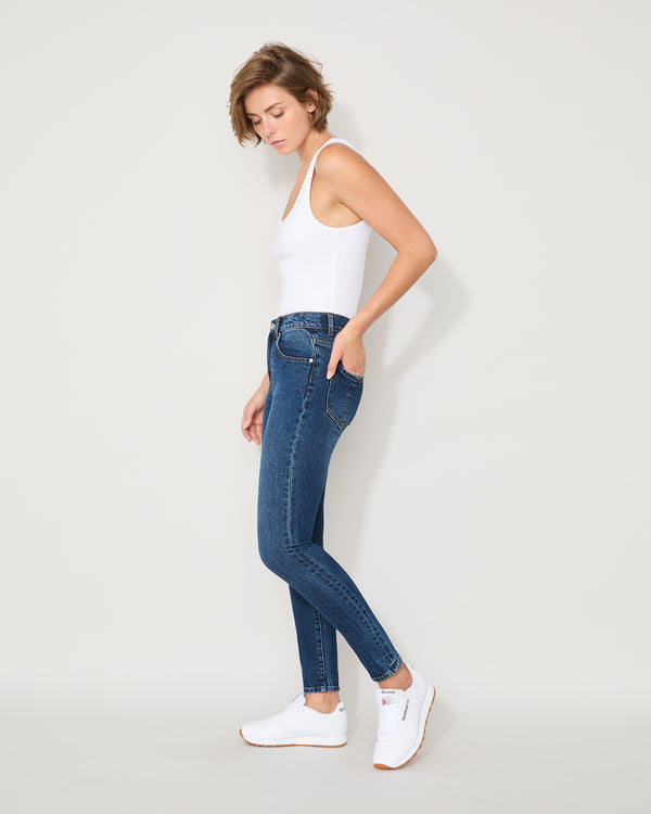 Essential Straight Leg - Dark Indigo