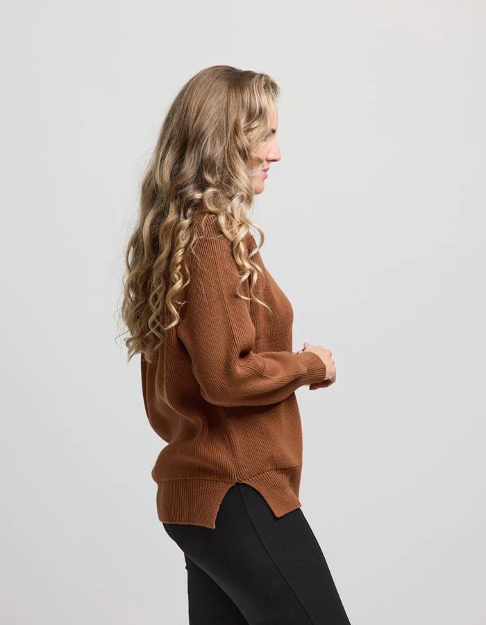Lobby V-Neck Sweater - Rust